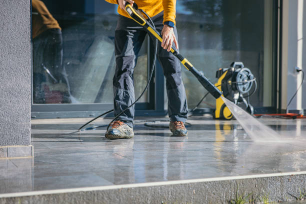 Best Pool Deck Cleaning  in New Haven, WV